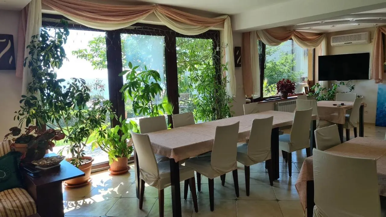 Вила Дар Созопол Hotel 0*, Sozopol